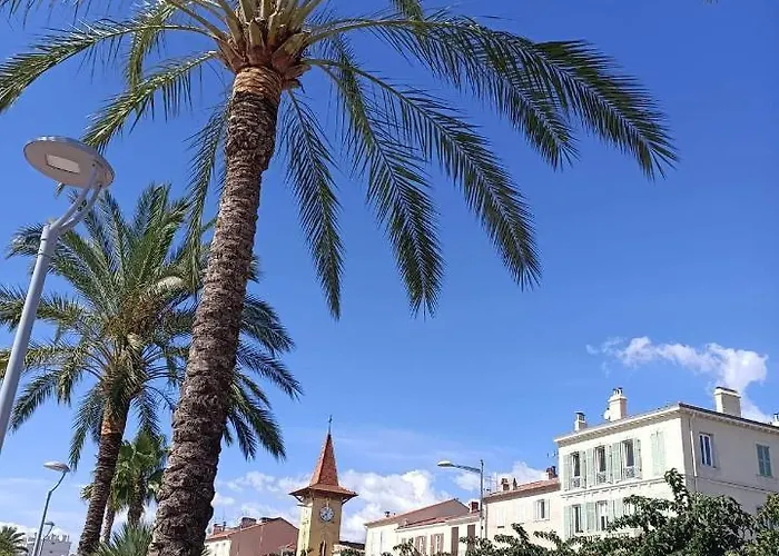 Au De Cagnes Apartment *