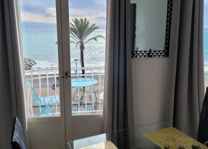 Apartment Au De Cagnes