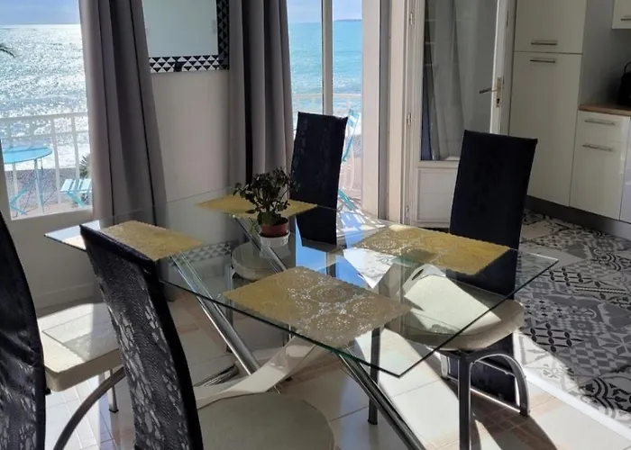 Au De Cagnes Apartment Cros-de-Cagnes