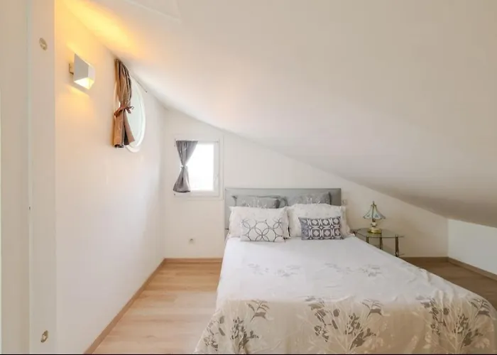 Au De Cagnes Apartment *