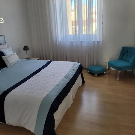 Апартаменты Au De Cagnes Кро-де-Кань