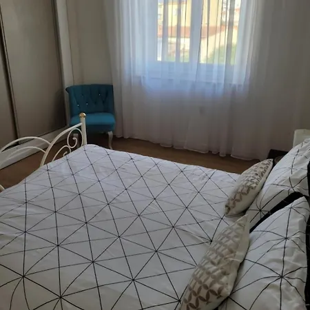 Au De Cagnes Кро-де-Кань