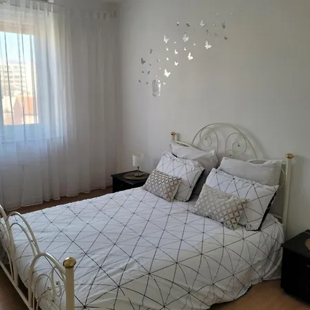 Au De Cagnes * Кро-де-Кань